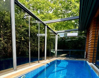 Sapanca'da Merkezi Konumda, Isıtmalı Havuzlu, Lüks Villa - 3