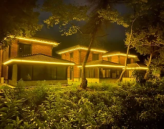 Sapanca'da Merkezi Konumda, Ortak Havuzlu, Lüks Bungalov - 3