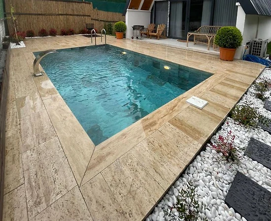 Sapanca Kırkpınar'da Merkezi Konumda, Isıtmalı Havuzlu, 2+1 Bungalov - 1