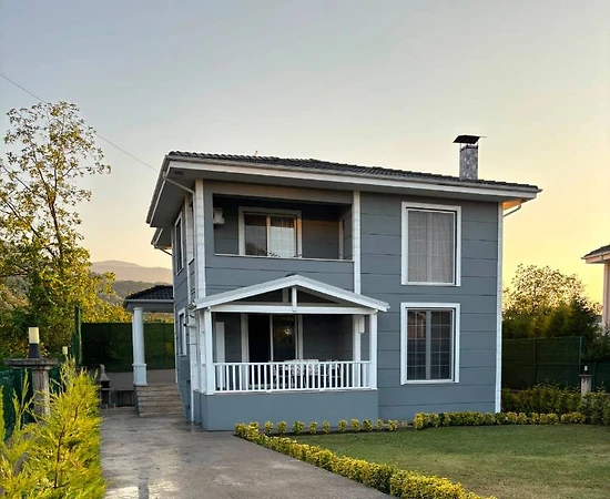 Sapanca'da Muhteşem Doğa İçerisinde, Özel Havuzlu, Kiralık Villa - 1