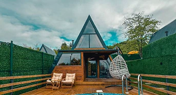 Luxury Bungalow with Private Pool in Sapanca in the Magnificent Nature