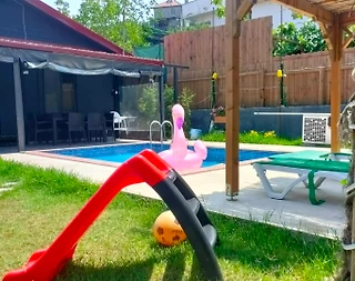 Sapanca'da Enfes Doğa İçerisinde, Özel Havuzlu, Modern Villa - 3