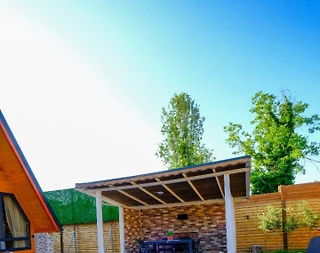 Sapanca Çayiçi'nde Muhteşem Doğada, Isıtmalı Havuzlu, Lüks Bungalov - 5