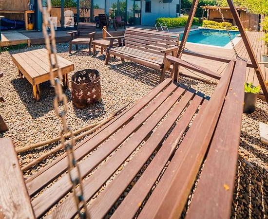 Sapanca'da Muhteşem Doğanın İçerisinde, Isıtmalı Havuzlu, Lüks Villa - 1