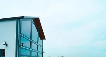 Sapanca Mahmudiye'de Göl Manzaralı, Isıtmalı Havuzlu, Şık Bungalov