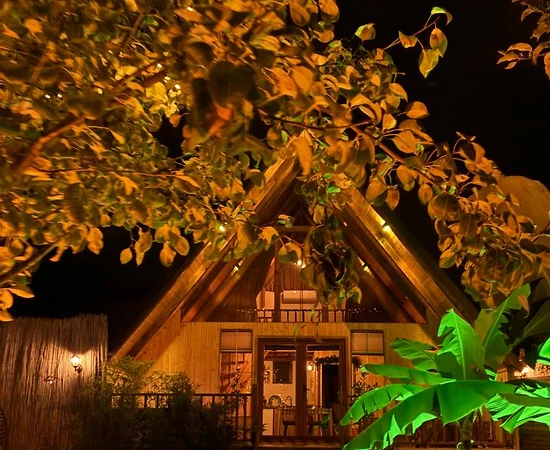 Sakarya Sapanca'da Doğa İçerisinde, Özel Havuzlu, Konforlu Bungalov - 1