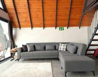 Sapanca'da Panoramik Göl Manzaralı, Özel Havuzlu, Konforlu Bungalov - 5