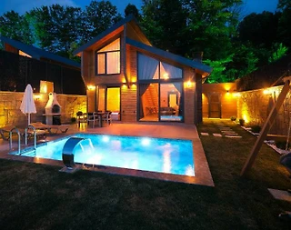 Sapanca Nailiye'de Panoramik Göl Manzaralı, Özel Havuzlu, 2+1 Bungalov - 2