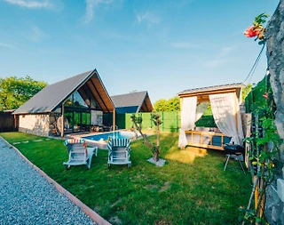 Sapanca Yanık'ta Doğa İçerisinde, Isıtmalı Havuzlu, Şık Bungalov - 2