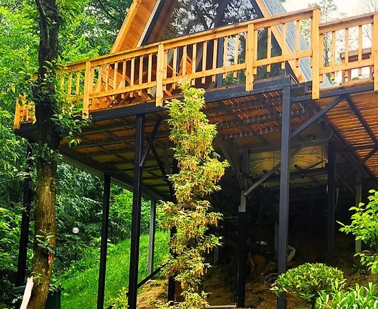 Sapanca'da Yeşillikler İçerisinde, Bahçeli, Jakuzili, Şirin Bungalov - 1