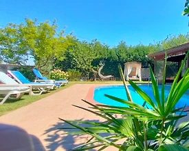 Sapanca'da Yeşillikler İçerisinde, Isıtmalı Havuzlu, 6 Kişilik Villa - 2