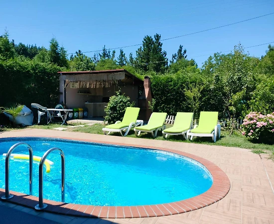 Sapanca'da Yeşillikler İçerisinde, Isıtmalı Havuzlu, 6 Kişilik Villa - 1
