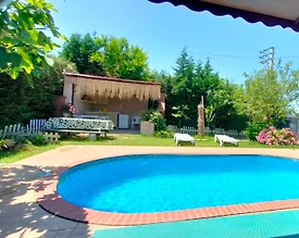 Sapanca'da Yeşillikler İçerisinde, Isıtmalı Havuzlu, 6 Kişilik Villa - 3