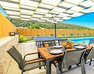 Kaş Sarıbelen'de Doğa İçerisinde, Özel Havuzlu, Oyun Alanlı Villa - 5