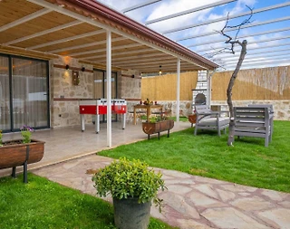 Kaş Sarıbelen'de Doğa İçerisinde, Özel Havuzlu, Taş Villa - 5