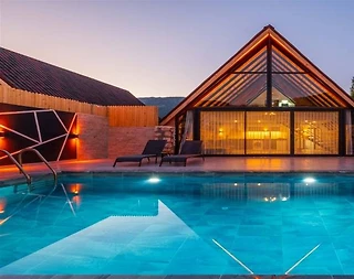 Kaş Sarıbelen'de Gözlerden Uzak Konumda, Özel Havuzlu, 2+1 Bungalov - 1