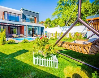 Kaş Sarıbelen'de Çocuk Oyun Alanlı, Özel Havuzlu, Kiralık Villa - 1