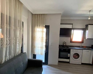 Ayvalık Küçükköy'de Denize Yürüme Mesafesinde, Konforlu, 1+1 Suit - 5