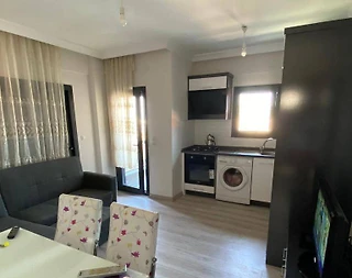 Ayvalık Küçükköy'de Denize Yürüme Mesafesinde, Konforlu, 1+1 Suit - 4