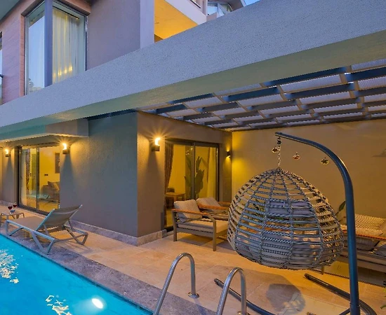 Fethiye Akarca'da Doğayla Baş Başa, Özel Havuzlu, Ferah Villa - 1