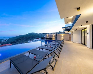 Kaş İslamlar'da Deniz Manzaralı, Özel Havuzlu, Saunalı, Kiralık Villa - 5