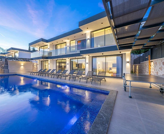 Kaş İslamlar'da Deniz Manzaralı, Özel Havuzlu, Saunalı, Kiralık Villa - 1