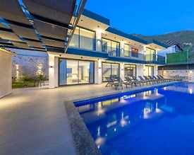 Kaş İslamlar'da Deniz Manzaralı, Özel Havuzlu, Saunalı, Kiralık Villa - 2
