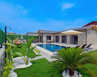 Fethiye Karaçulha'da Çekirdek Ailelere Uygun, Özel Havuzlu, Kiralık Villa - 1