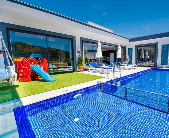 Kaş Sarıbelen'de Gözlerden Uzak Konumda, Özel Havuzlu, Saunalı Villa - 1