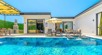 Kaş Bezirgan'da Doğa İçinde, Özel Havuzlu, Hamamlı ve Saunalı Villa