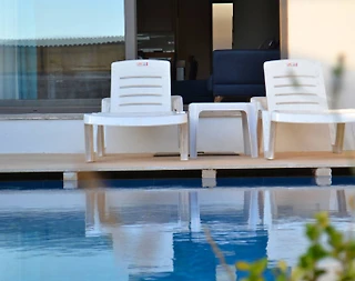 Kaş Andifli'de Geniş Alanlara Sahip, Özel Havuzlu, 3+1 Villa - 3