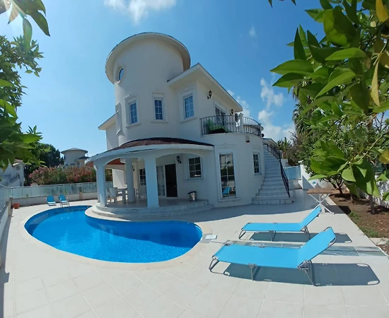 Serik Belek'de Geniş Ailelere Uygun, Özel Havuzlu, 2+1 Villa - 1