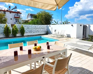 Serik Belek'te Geniş Ailelere Uygun, Özel Havuzlu, Modern Villa - 3