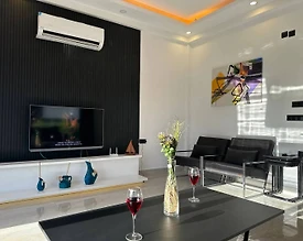 Serik Belek'te Doğayla İç İçe, Özel Havuzlu, Modern Tasarımlı Villa - 3