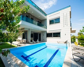 Serik Belek'te Elverişli Konumda, Özel Havuzlu, 4+1 Villa - 2