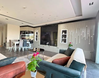 Serik Belek'te Elverişli Konumda, Özel Havuzlu, 4+1 Villa - 4