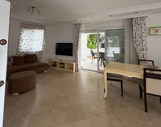 Serik Belek'te Elverişli Konumda, Özel Havuzlu, Kiralık Villa - 3