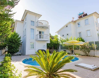 Serik Belek'te Geniş Ailelere Uygun, Özel Havuzlu, Ferah Villa - 2