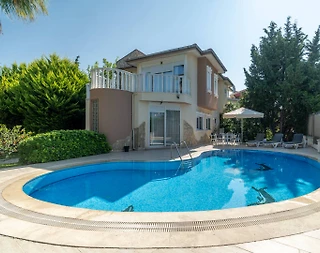 Serik Belek'te Geniş Ailelere Uygun, Özel Havuzlu, Konforlu Villa - 1