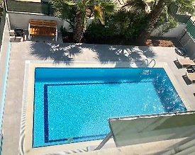 Serik Kadriye'de Geniş Alanlara Sahip, Özel Havuzlu, 10 Kişilik Villa - 2