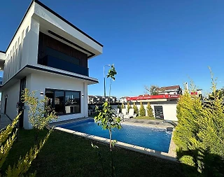 Serik Belek'te Merkezi Konumda, Özel Havuzlu, Lüks Villa - 1