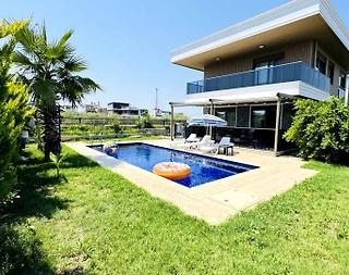 Serik Belek'te Muhteşem Doğada, Özel Havuzlu, Modern Villa - 1