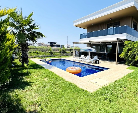 Serik Belek'te Muhteşem Doğada, Özel Havuzlu, Modern Villa - 1