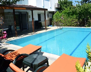 Serik Kadriye'de Nezih Site İçerisinde, Özel Havuzlu, Tatil Villası - 5