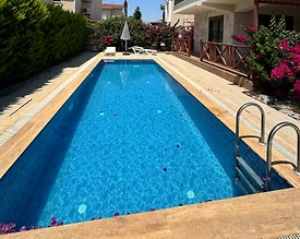 Serik Kadriye'de Geniş Ailelere Uygun, Özel Havuzlu, 4+1 Villa - 2