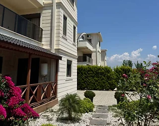 Serik Kadriye'de Geniş Ailelere Uygun, Özel Havuzlu, 4+1 Villa - 5