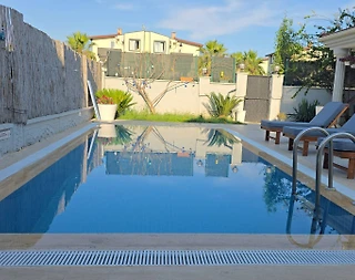 Serik Kadriye'de Geniş Ailelere Uygun, Özel Havuzlu, Konforlu Villa - 4