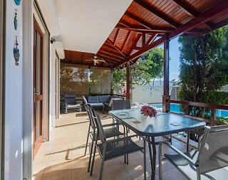 Serik Kadriye'de Geniş Bahçe İçerisinde, Özel Havuzlu, Konforlu Villa - 5