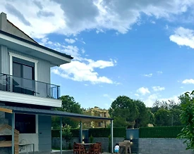 Serik Kadriye'de Lüks Tasarımlı, Yetişkin ve Çocuk Havuzlu, Kiralık Villa - 2