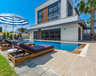 Serik Kadriye'de Nezih Konumda, Özel Havuzlu, Lüks Villa - 5